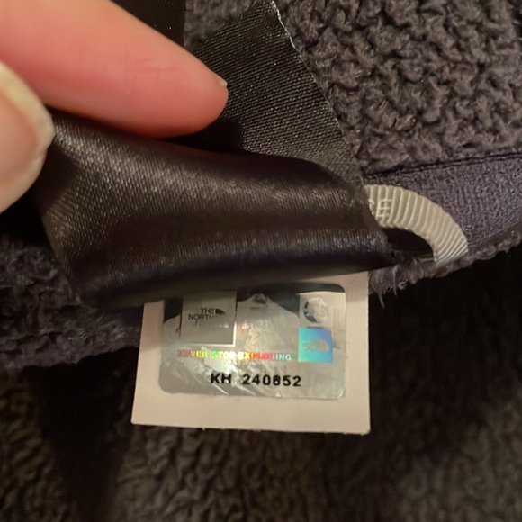 THE NORTH FACE WOMEN’S SWEATER FLEECE HOODED ZIP-UP JACKET SIZE MEDIUM PURPLE - Picture 12 of 16